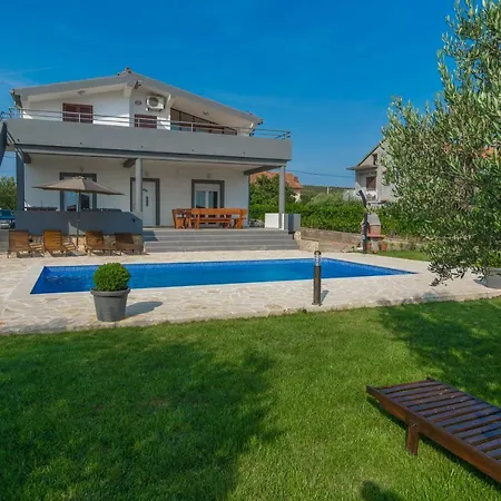 Villa Branka